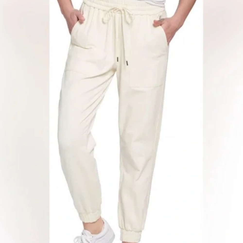 Calia Women's Twill Trapunto Jogger Cream Size M